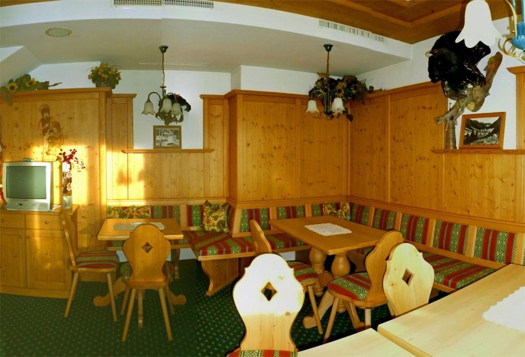 Hotel Germania Ischgl Dış mekan fotoğraf