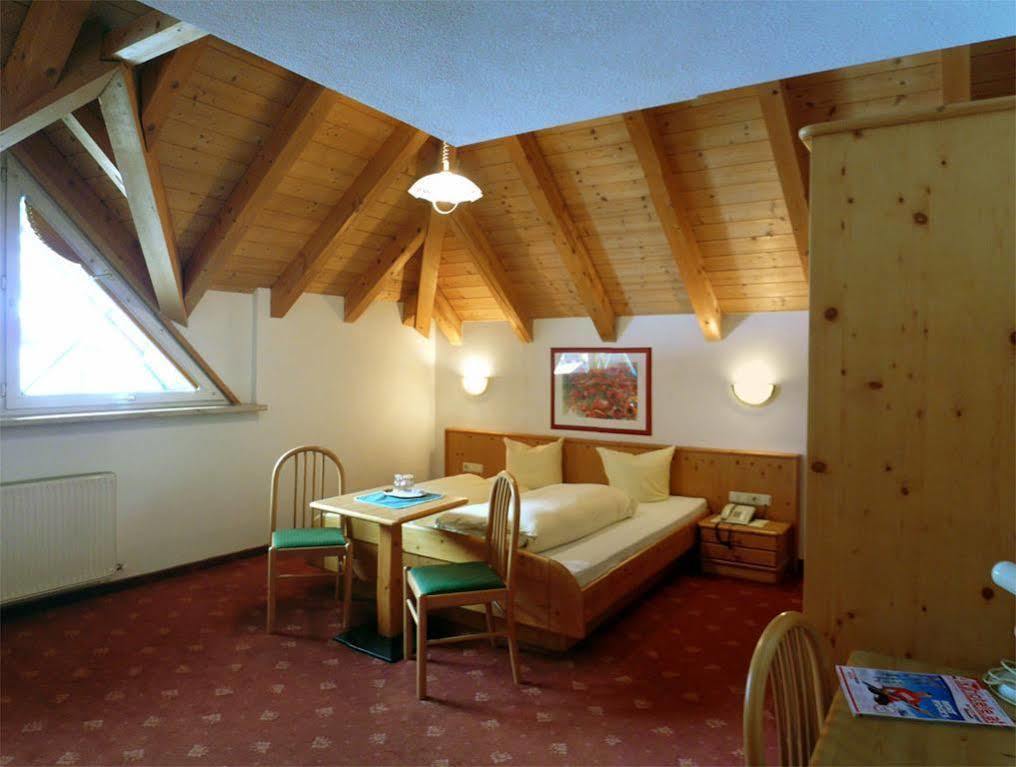Hotel Germania Ischgl Dış mekan fotoğraf